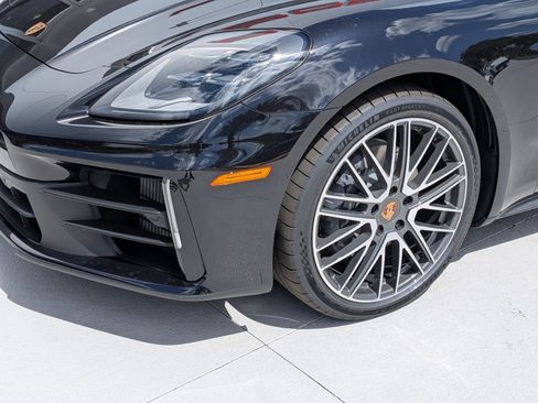 New 2026 Porsche Panamera image 12
