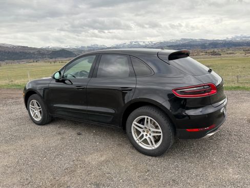 Used 2018 Porsche Macan image 13