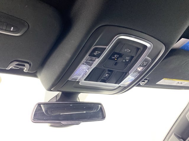 Used 2019 RAM 1500 Laramie w/ Sport Appearance Package AWD/4WD image 26
