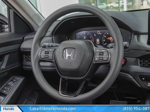 Certified 2023 Honda Accord EX image 22
