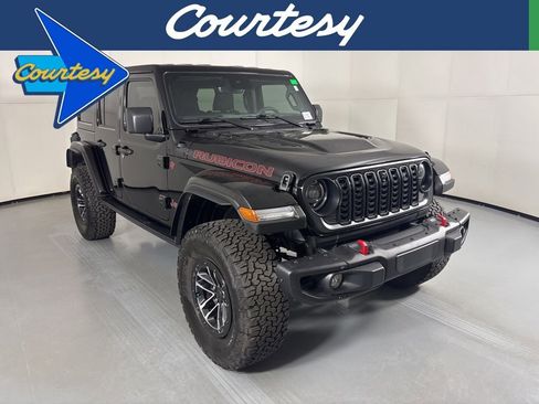 Used 2024 Jeep Wrangler Unlimited Rubicon image 1