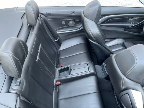 Used 2018 BMW M4 Convertible RWD image 45