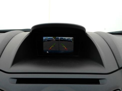 Used 2019 Ford Fiesta SE FWD image 8
