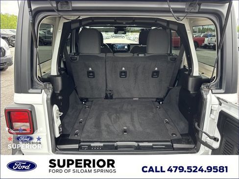 Used 2024 Jeep Wrangler Unlimited Sport AWD/4WD image 7