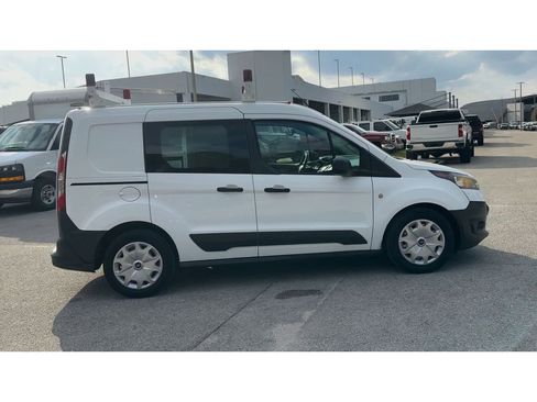 Used 2017 Ford Transit Connect XL image 9