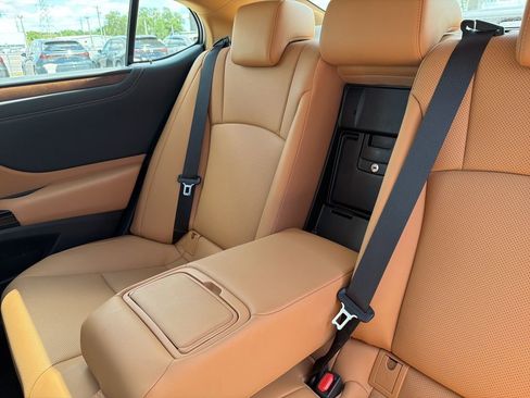 Used 2024 Lexus ES 350 w/ Premium Package FWD image 14