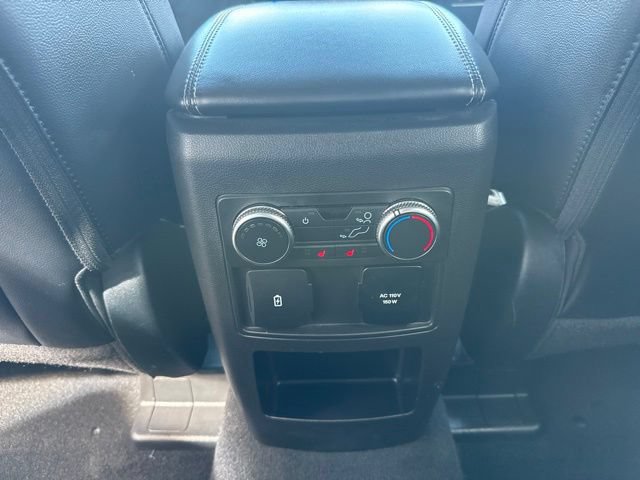 Used 2021 Ford Explorer Limited w/ Equipment Group 301A AWD/4WD image 18