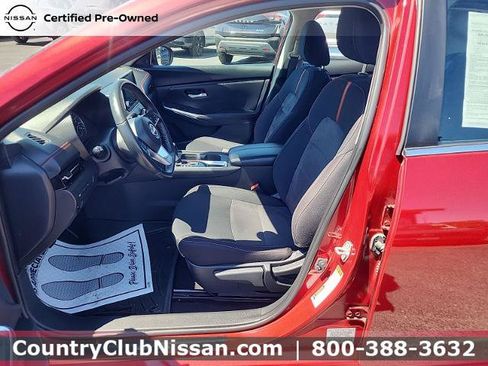 Certified 2024 Nissan Sentra SR FWD image 11