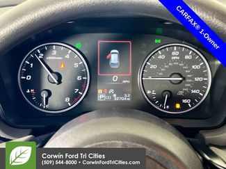 Used 2024 Subaru Crosstrek 2.0i Premium AWD/4WD video 2