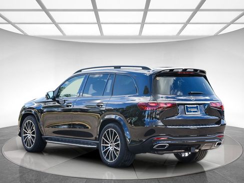 New 2026 Mercedes-Benz GLS 450 4MATIC image 2