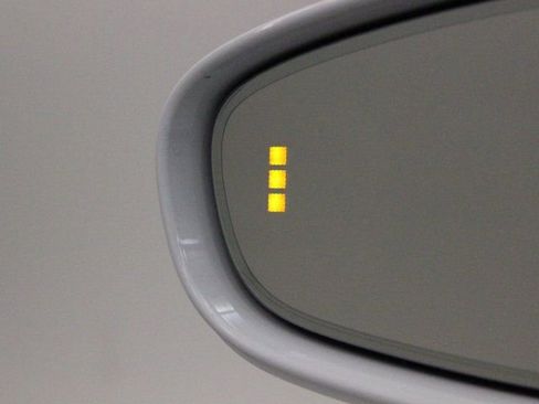 New 2024 Porsche Taycan image 34