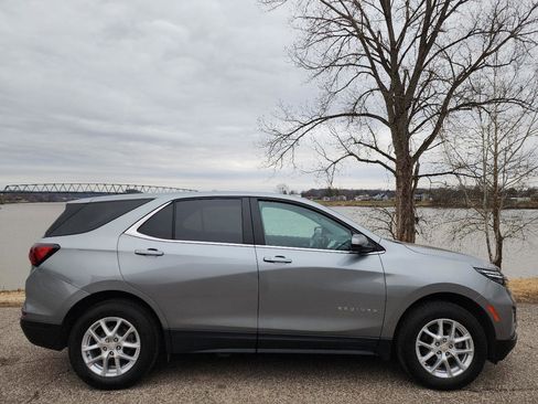 Used 2024 Chevrolet Equinox LT image 6