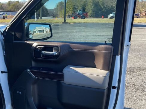 Used 2019 GMC Sierra 1500 SLT w/ SLT Premium Plus Package image 41