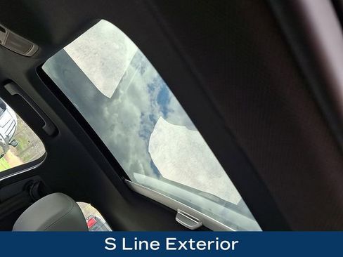 Used 2019 Audi A3 2.0T Premium Plus w/ Premium Plus Package image 18