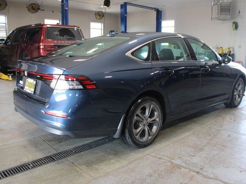 Used 2024 Honda Accord EX image 8