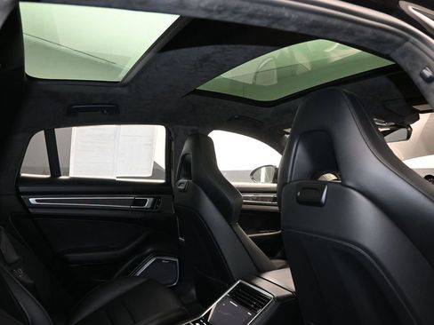 Used 2020 Porsche Panamera GTS AWD/4WD image 16