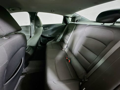 Used 2019 Chevrolet Malibu RS FWD image 14