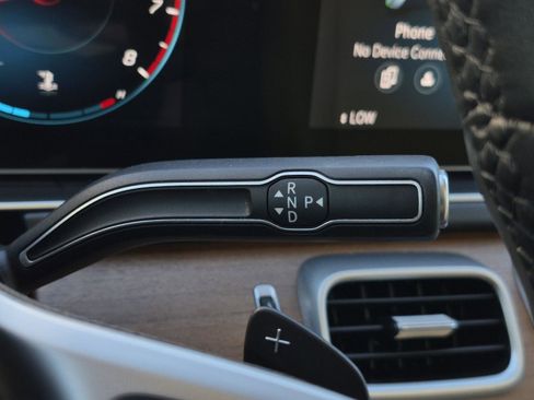 Used 2022 Mercedes-Benz GLE 350 image 18