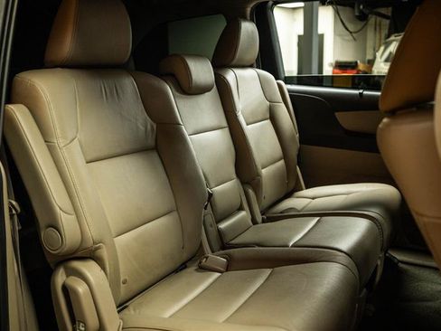 Used 2015 Honda Odyssey EX-L image 13