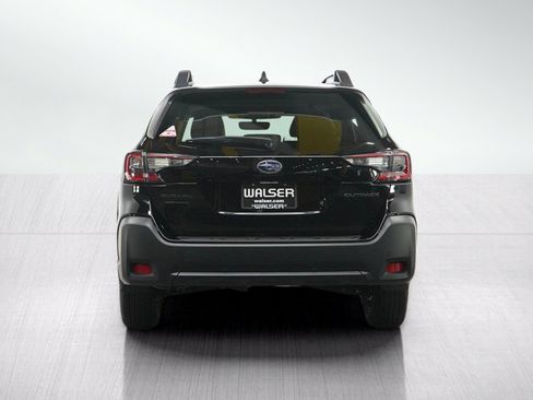 Used 2025 Subaru Outback Onyx Edition AWD/4WD image 4