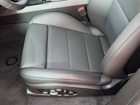 New 2025 Porsche Macan Turbo Electric image 15