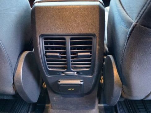 Used 2017 Ford Escape SE w/ Equipment Group 201A image 35