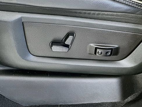 Used 2019 RAM 2500 Laramie AWD/4WD image 22