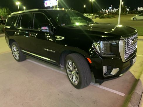 Used 2022 GMC Yukon Denali AWD/4WD image 1