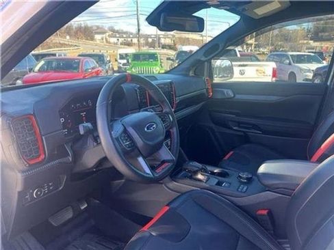 Used 2025 Ford Ranger Raptor image 34