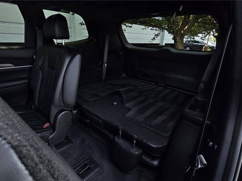Certified 2024 Kia Telluride SX Prestige X-Line AWD/4WD image 32