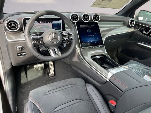 New 2026 Mercedes-Benz GLC 43 AMG 4MATIC image 7