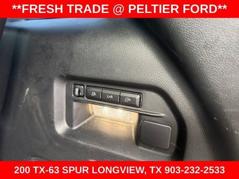 Used 2024 Ford Explorer Platinum w/ Technology Package AWD/4WD image 23