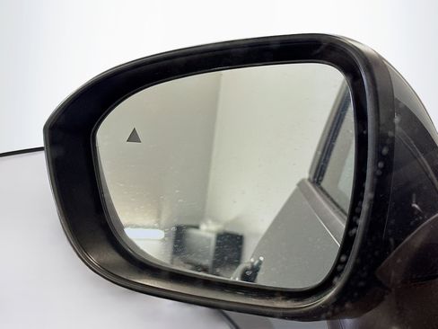 Used 2023 Nissan Rogue SV image 16