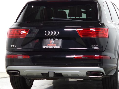 Used 2018 Audi Q7 3.0T Prestige w/ Prestige Package image 10