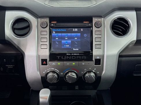 Used 2018 Toyota Tundra SR5 image 32