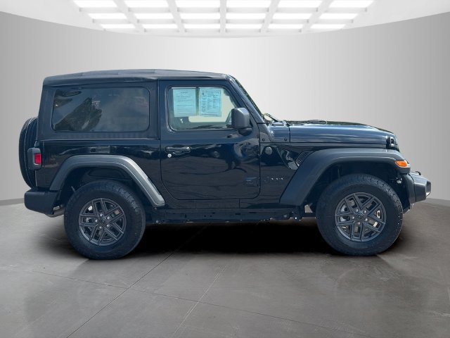 Certified 2025 Jeep Wrangler Sport AWD/4WD image 8