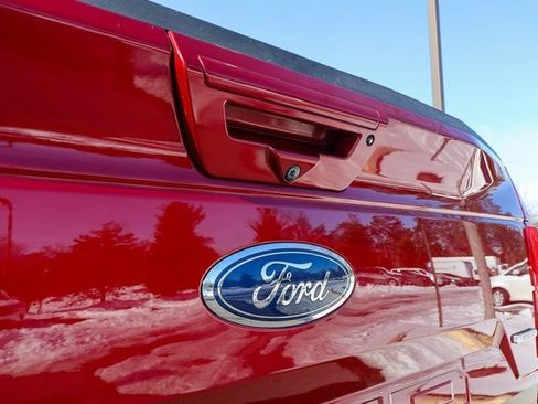 Used 2018 Ford F150 Lariat w/ Equipment Group 502A Luxury image 24