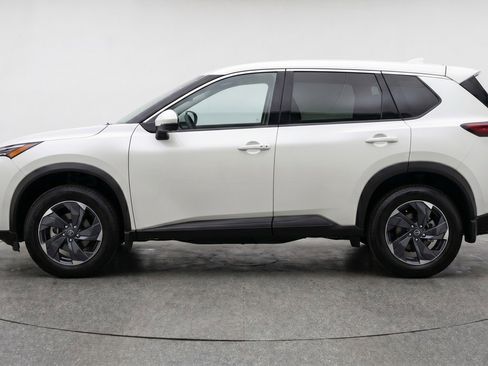 Used 2025 Nissan Rogue SV AWD/4WD image 5