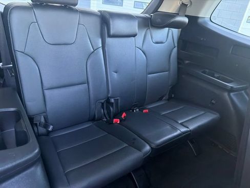 Used 2024 Kia Telluride EX AWD/4WD image 8