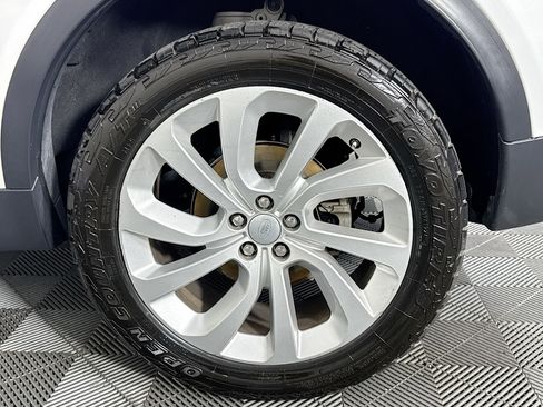 Used 2020 Land Rover Discovery Sport S image 36