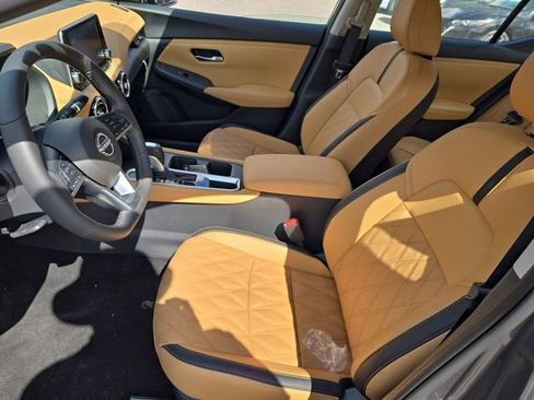 New 2025 Nissan Sentra SV w/ SV Premium Package image 4