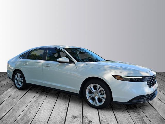 Certified 2025 Honda Accord LX image 7