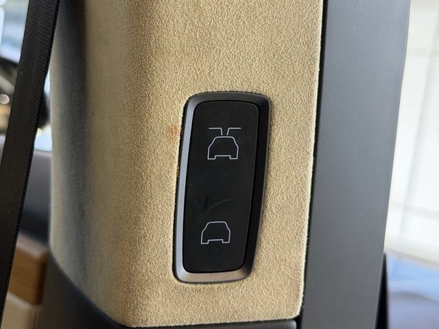 Used 2019 Tesla Model X 100D AWD/4WD image 28