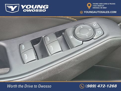 Used 2020 Chevrolet Traverse LT w/ LT Premium Package AWD/4WD image 25