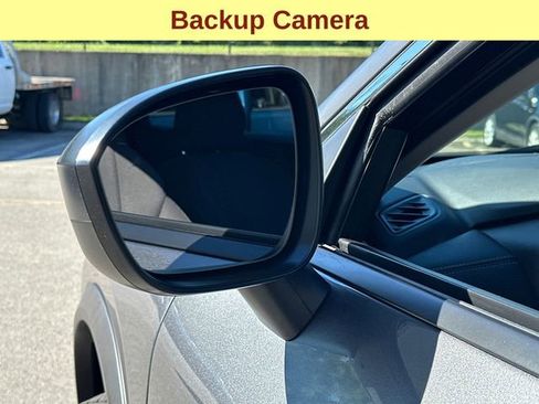 Used 2024 Nissan Rogue S image 8