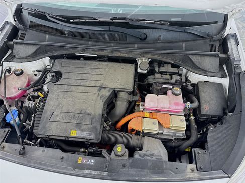 Certified 2022 Kia Niro LXS image 28