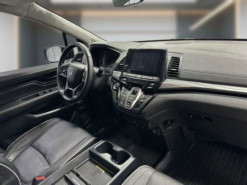 Used 2023 Honda Odyssey Elite image 6