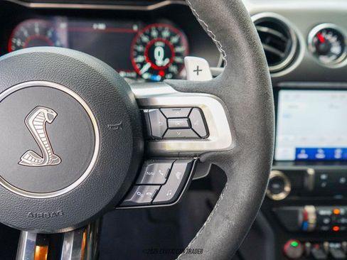 Used 2022 Ford Mustang Shelby GT500 w/ Technology Package image 46
