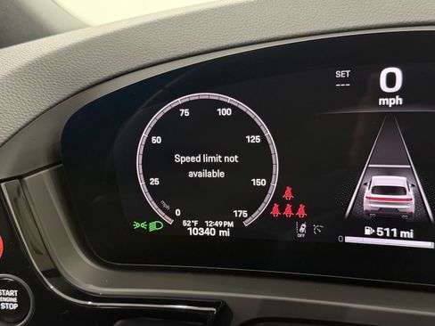 Certified 2025 Porsche Cayenne image 52