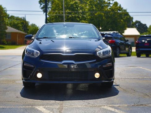 Used 2020 Kia Forte LXS FWD image 2